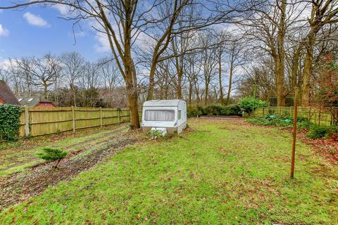 43 Beechwood Drive, Meopham, Gravesend, DA13 0TX