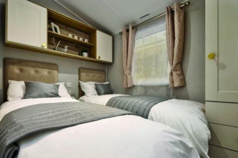 2 bedroom static caravan for sale, White Rose Holiday Park, , Hutton Sessay YO7