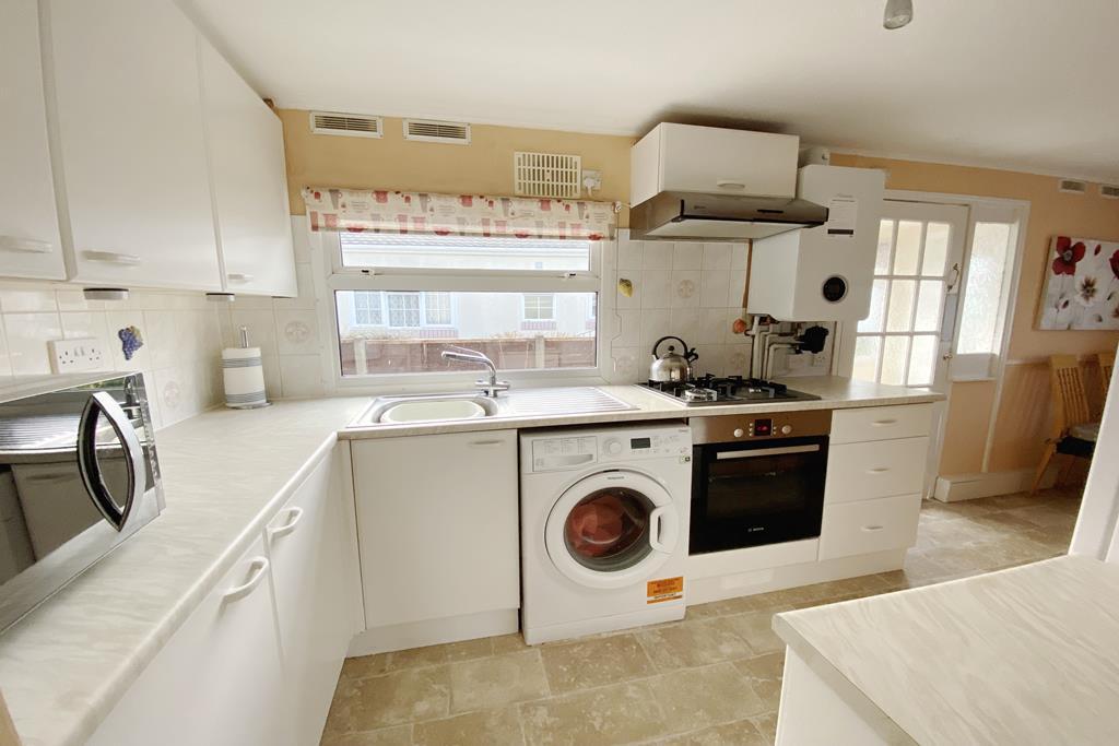 1 Bedroom Park Home