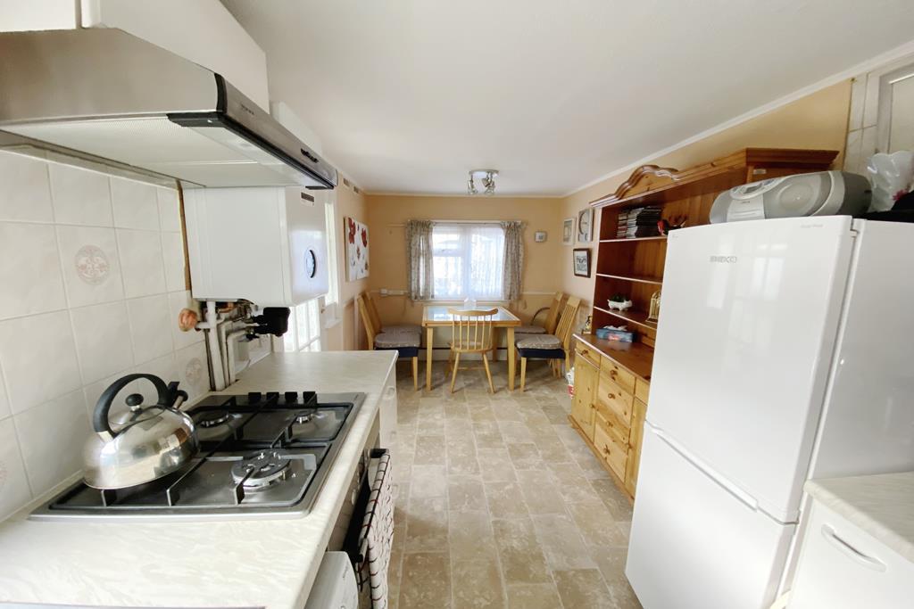 1 Bedroom Park Home