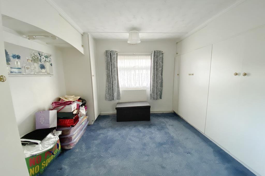 1 Bedroom Park Home