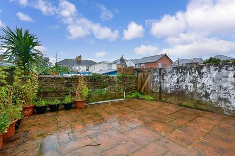 3 bedroom semi-detached house for sale, Station Avenue, Sandown, Isle of Wight