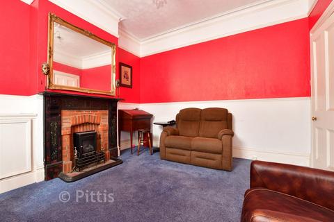 3 bedroom semi-detached house for sale, Station Avenue, Sandown, Isle of Wight