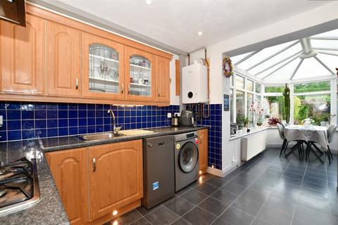 3 bedroom cottage for sale - Walton On The Hill, Walton On The Hill, Tadworth, Surrey