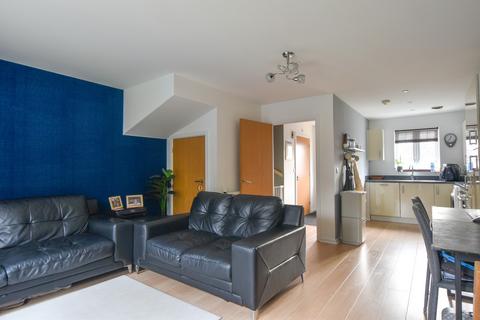 2 bedroom end of terrace house for sale, Goodwins Close, Priors Green