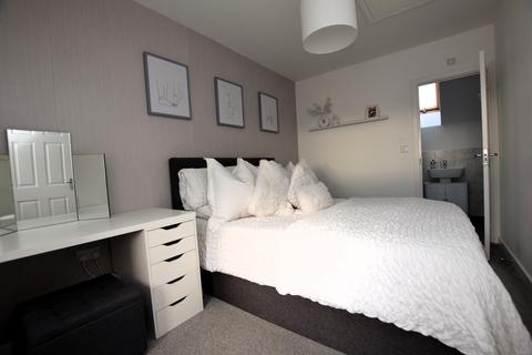 42 Caesar Drive, Nuneaton, CV11 6ZD