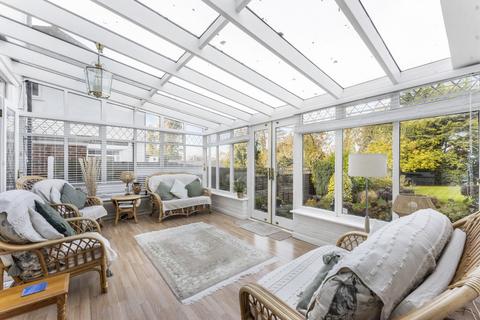 17 The Drive, Wallington, SM6 9LY