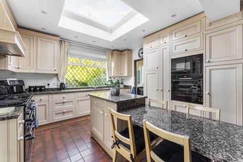 17 The Drive, Wallington, SM6 9LY
