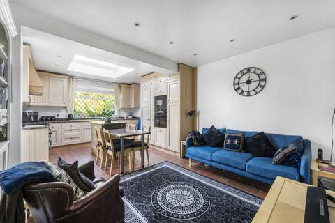 17 The Drive, Wallington, SM6 9LY