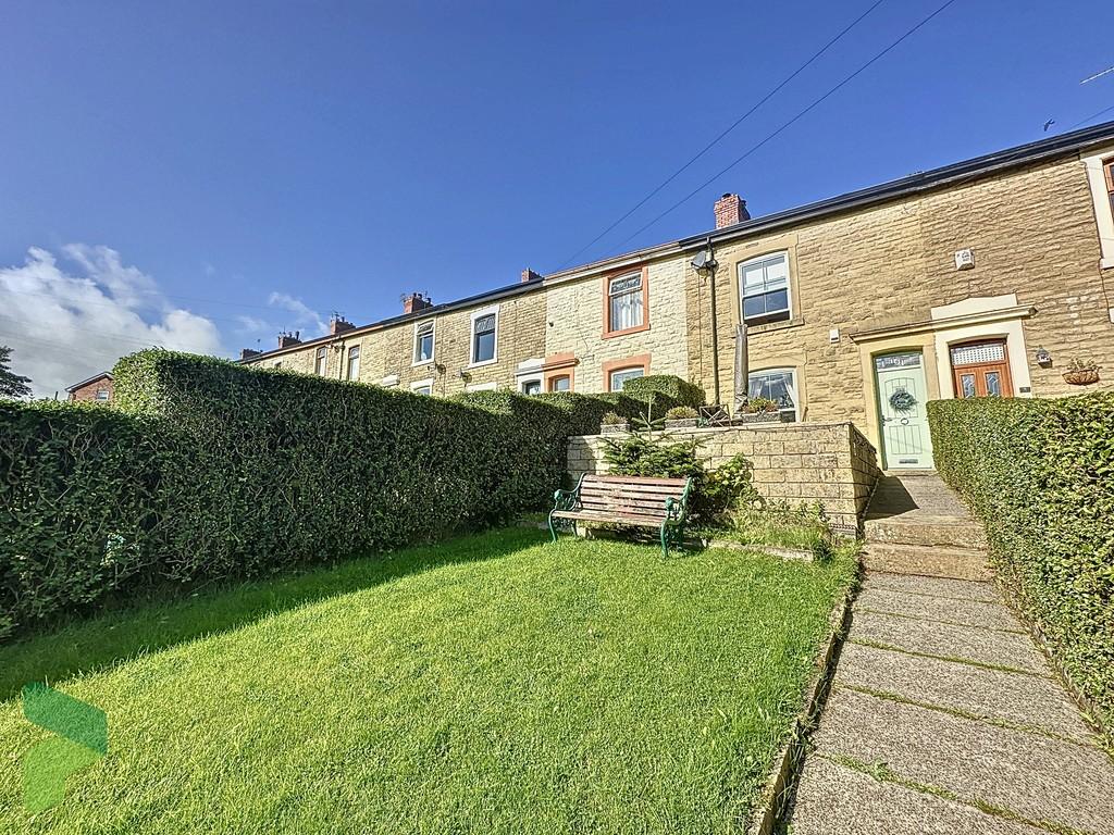 Carus Avenue, Hoddlesden 4 bed terraced house £260,000