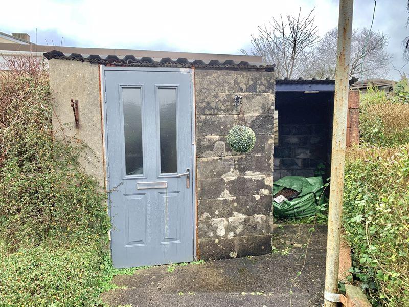 Rear Potting Shed