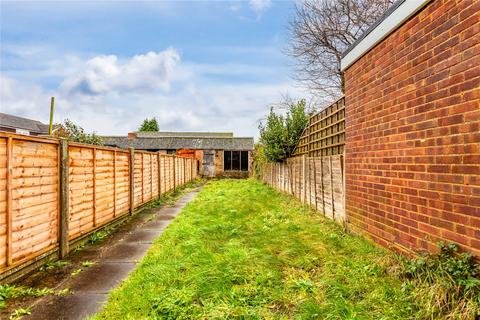 2 bedroom terraced house for sale, Dunstable Road, Toddington, Bedfordshire, LU5