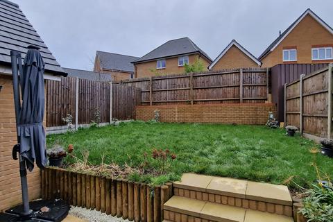 20 Hunting Drive, Luton, LU2 0GA