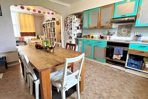 3a Chestnut Road, Birmingham, B13 9AJ