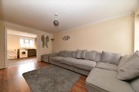 3 bedroom terraced house for sale, Haycock Round, Stevenage