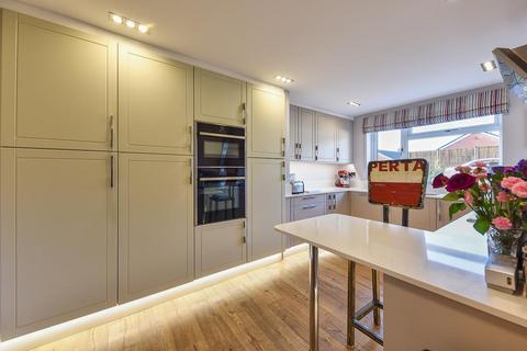 8 Copse Close, Burton Joyce, Nottingham, NG14 5DD