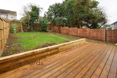 18 Sheldon Close, Cheshunt, Waltham Cross, EN7 6RH