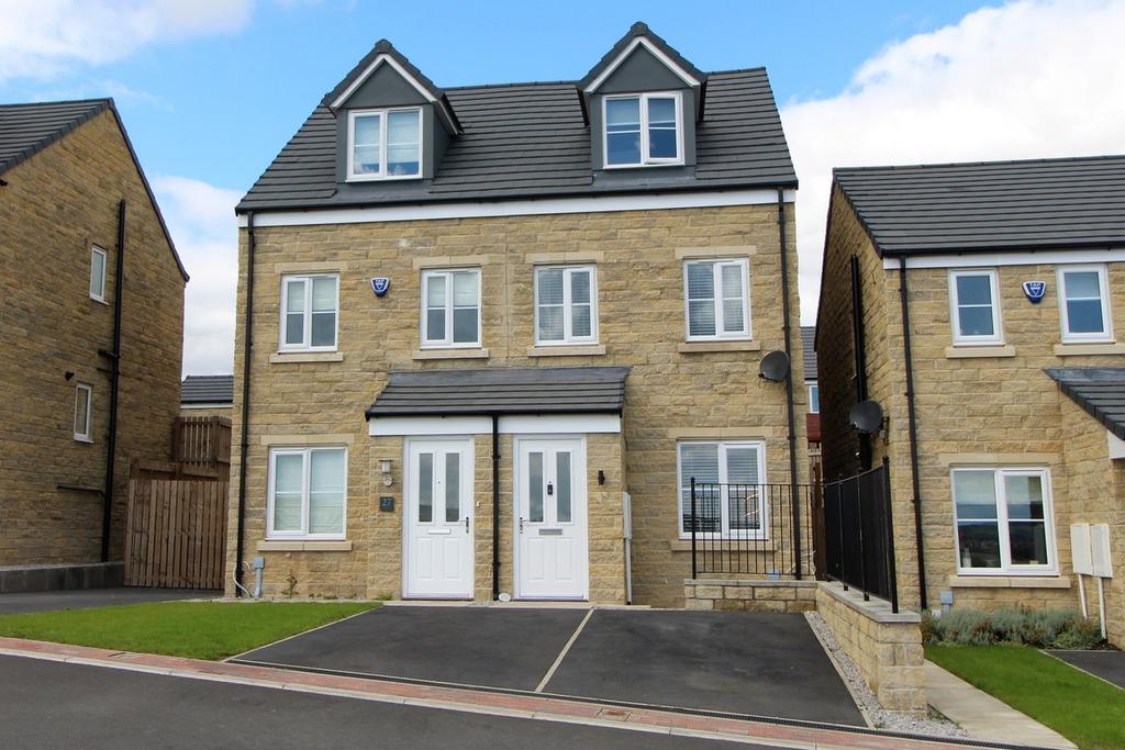 Buckworth Road, Oakworth, Keighley, BD22 3 bed semi-detached house for ...