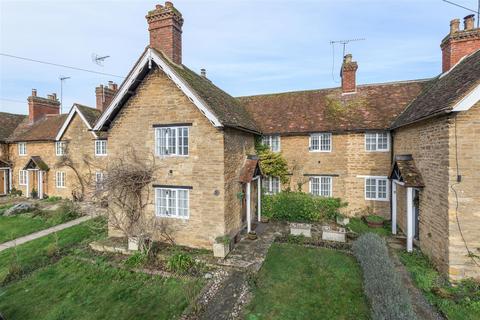 7 Abbey Square, Turvey, Bedford, MK43 8DJ