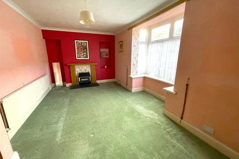 3 bedroom end of terrace house for sale, Albert Street, Llanelli