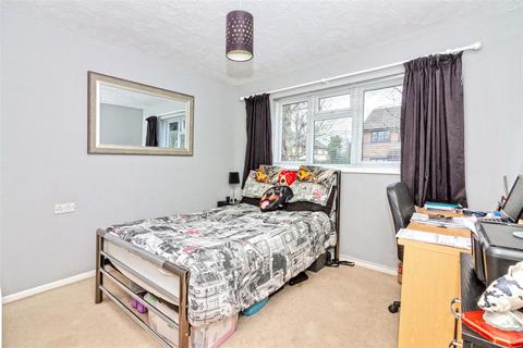 28 Highclere Way, Worthing, BN13 3RF