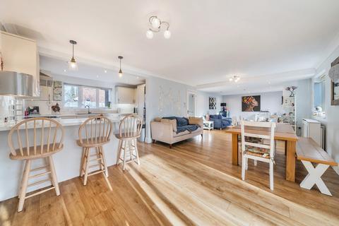 115 Deakin Leas, Tonbridge, TN9 2JT