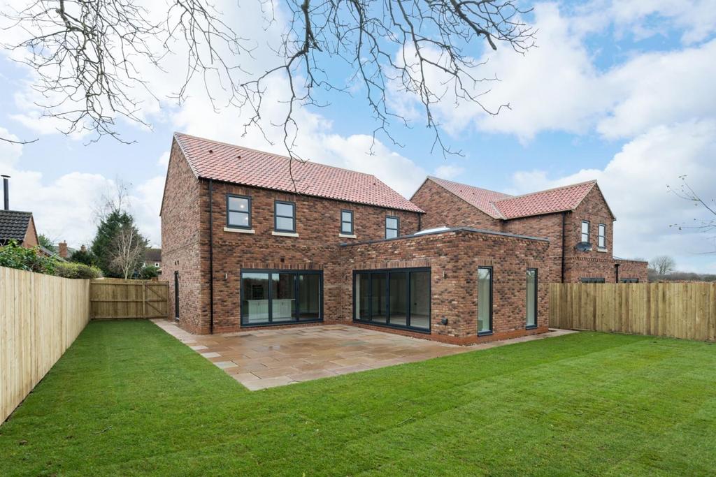 Newton On Ouse, York 3 bed detached house for sale £715,000