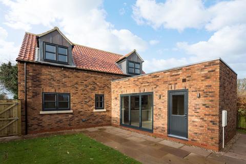 2 bedroom detached house for sale, Newton On Ouse, York