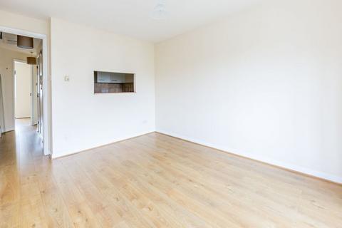 2 bedroom flat to rent, N7
