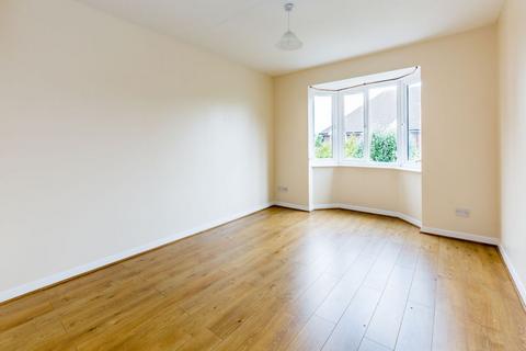 2 bedroom flat to rent, N7