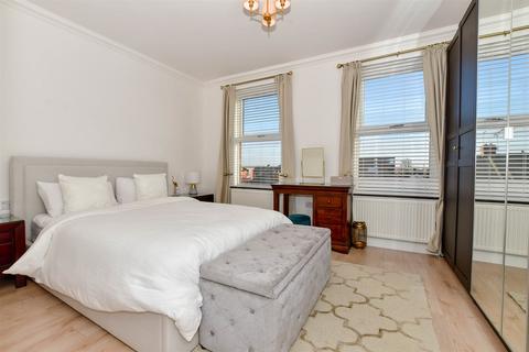 21 Edison Road, Welling, DA16 3NF