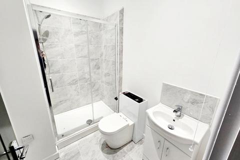 1 bedroom apartment to rent, Hardshaw Street, St. Helens, WA10