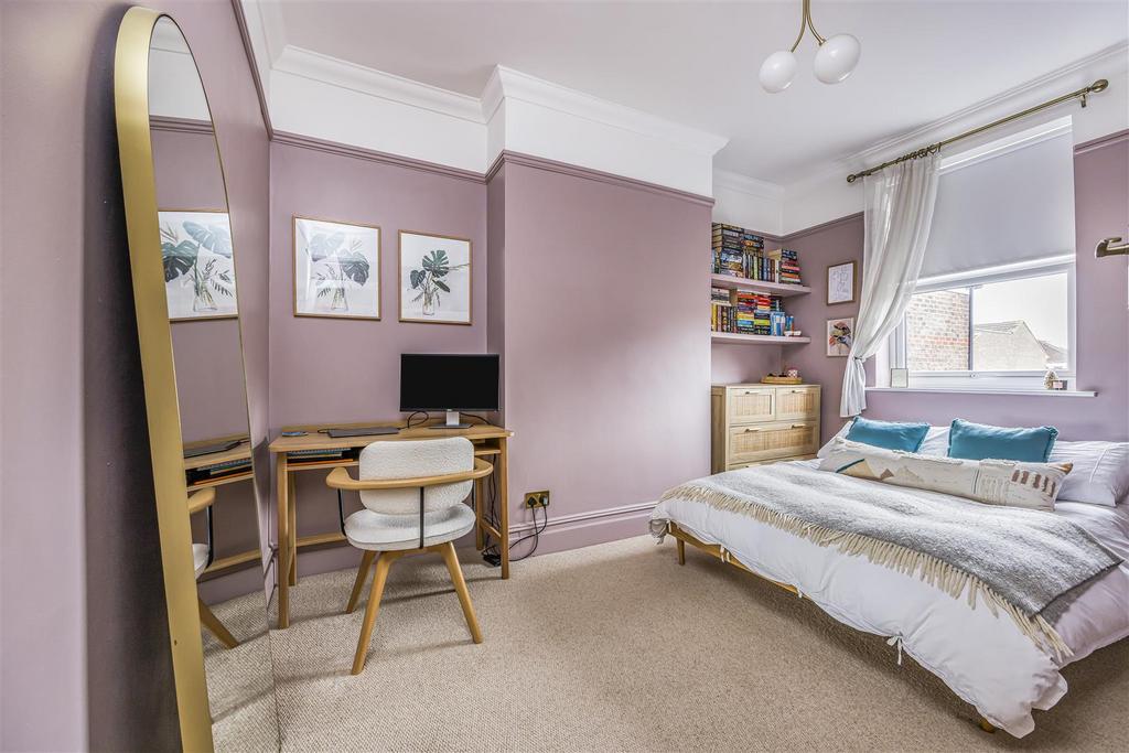 252 Laburnum Grove, Copnor-Portico Marketing-Sarah O