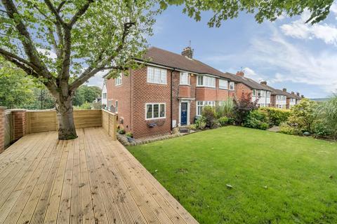 40 Airedale Drive, Horsforth, Leeds, LS18 5ED