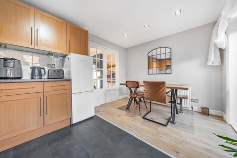 15 Abbeydale Garth, Leeds, LS5 3RQ