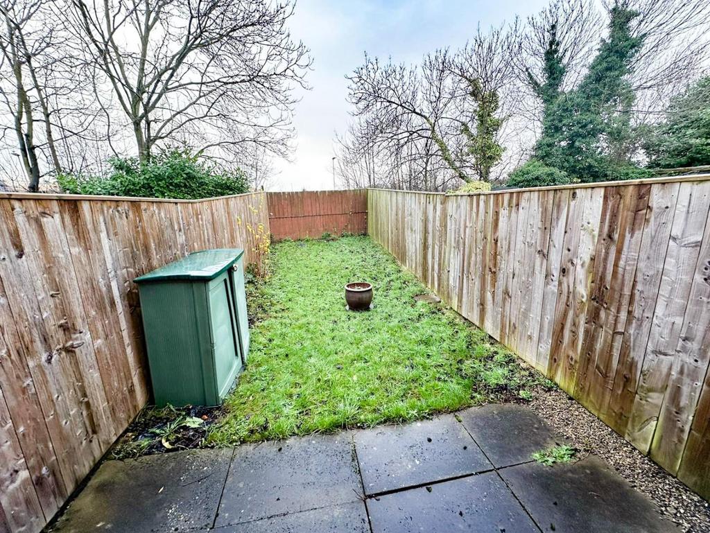 Aspen Drive, Linthorpe, Middlesbrough, TS5 6RW 2 bed terraced house for