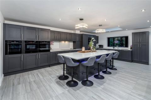 4 bedroom detached house for sale - Willowmead Drive, Prestbury, Macclesfield, Cheshire, SK10