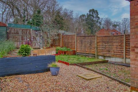 72 Blackdown View, Norton Fitzwarren, Taunton, TA2 6TB