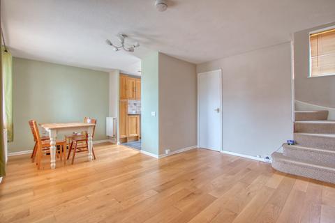 72 Blackdown View, Norton Fitzwarren, Taunton, TA2 6TB