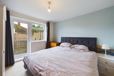 undefined, Grimwade Close, Cheltenham, Gloucestershire, GL51
