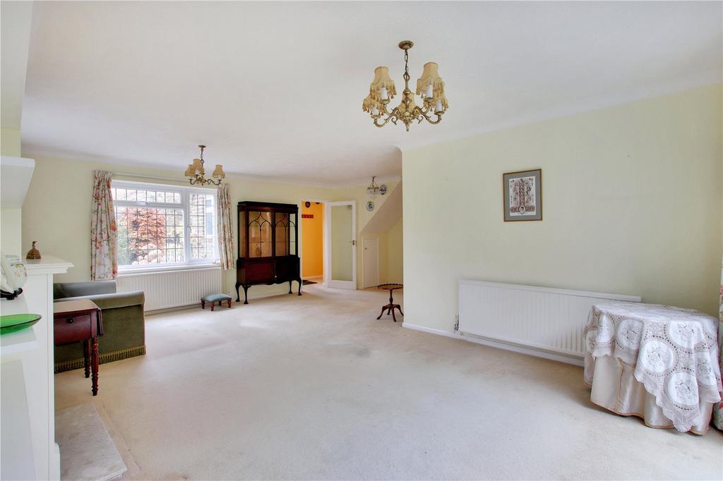 Sitting/Dining Room