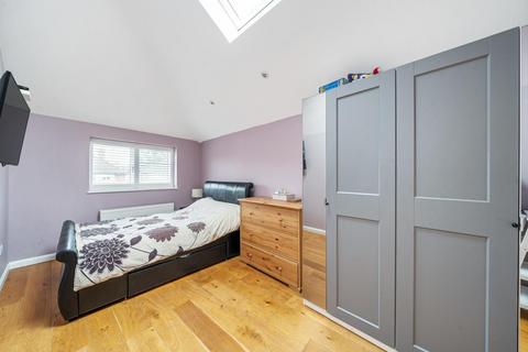 225 Orchard Way, Beckenham, BR3 3EL