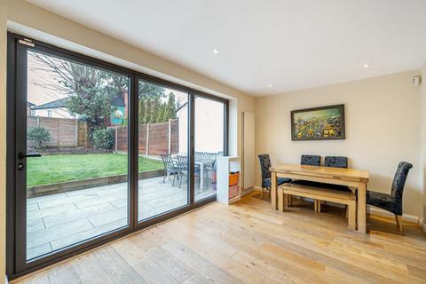 225 Orchard Way, Beckenham, BR3 3EL