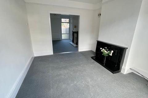 5 Leigh Road, Gravesend, DA11 7PS