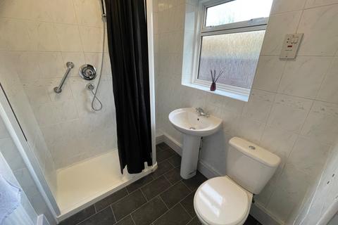 5 Leigh Road, Gravesend, DA11 7PS