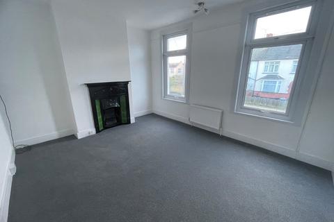 5 Leigh Road, Gravesend, DA11 7PS