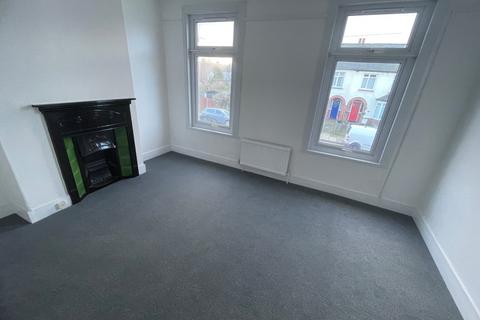 5 Leigh Road, Gravesend, DA11 7PS