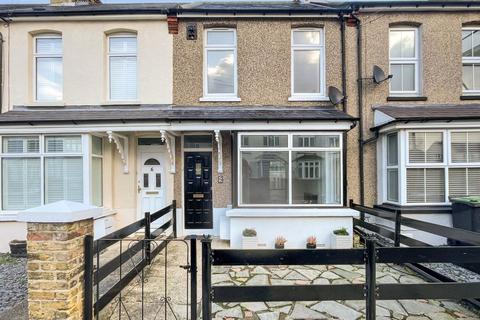 5 Leigh Road, Gravesend, DA11 7PS