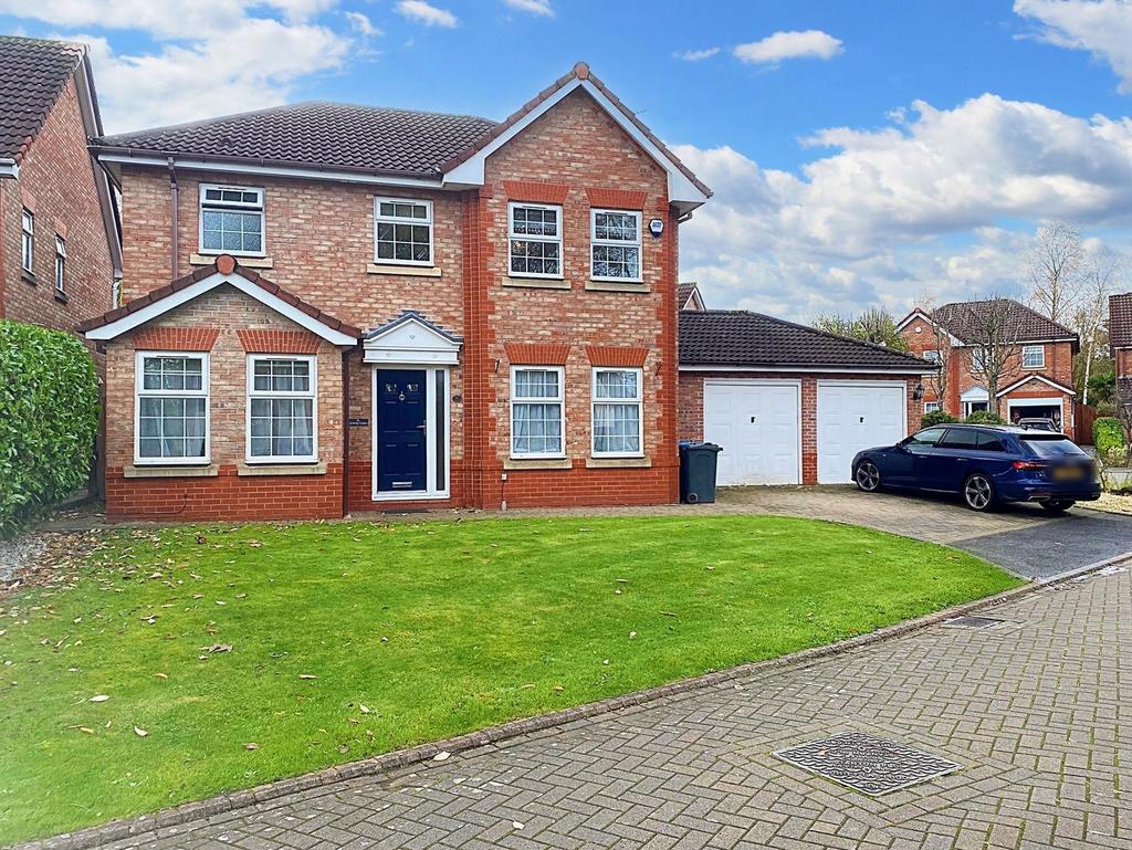 Edenbridge Gardens, Appleton, WA4 5 bed detached house for sale £695,000