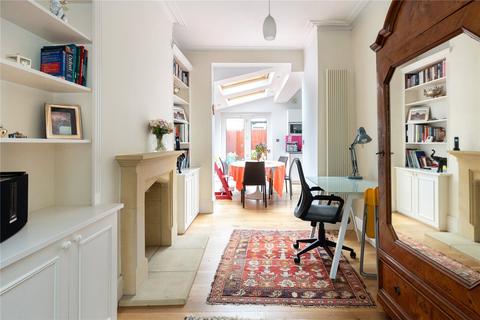 78 Replingham Road, London, SW18 5LW